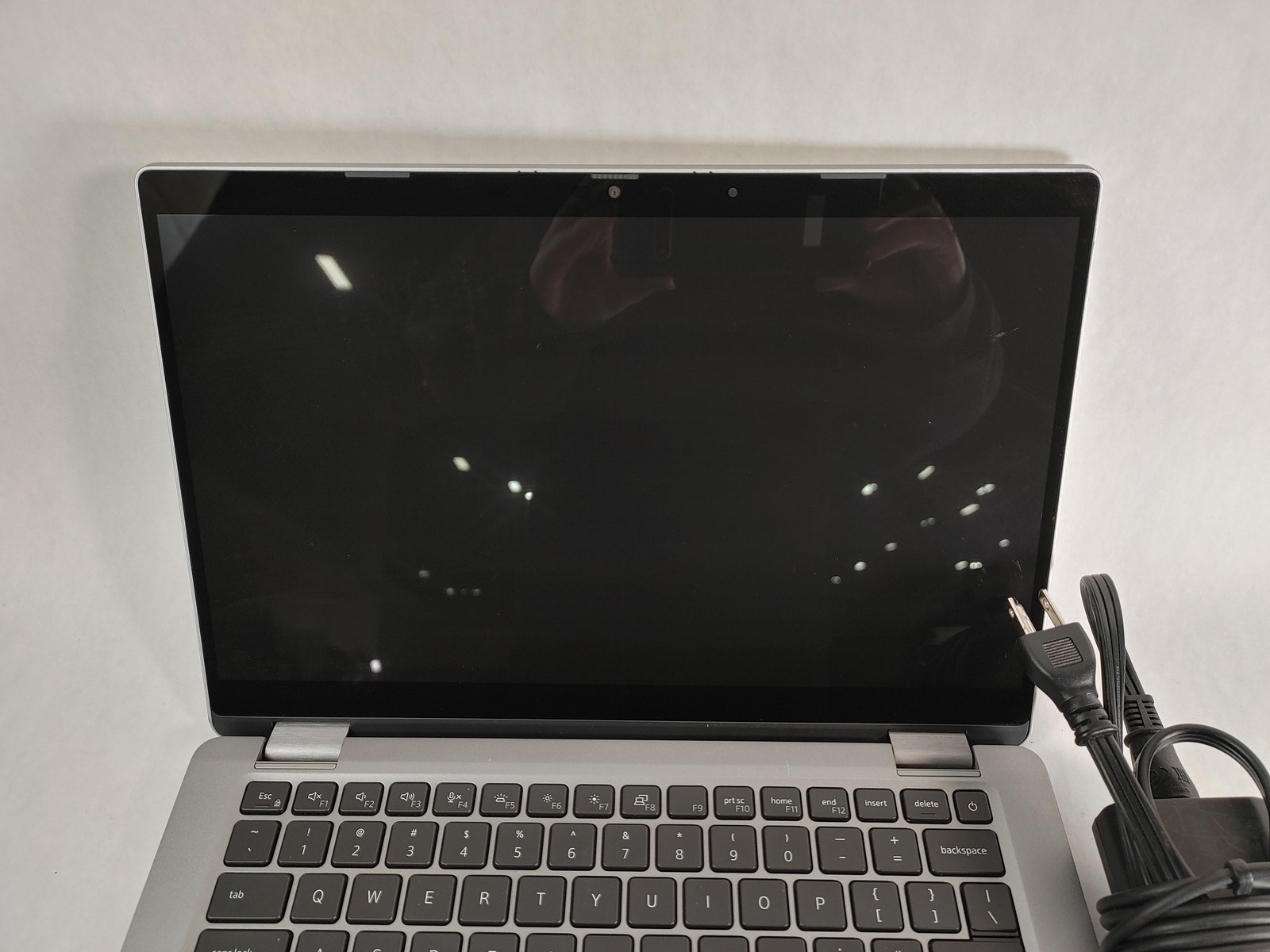 Dell Latitude 5320, 13.3-Inch Laptop, with Core i7 11th Gen., Windows 11 Home