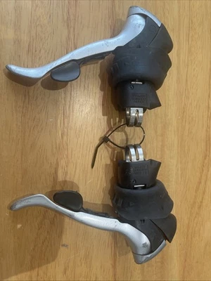 Shimano Tiagra ST4400 Flightdeck STI Brake/Shifter Vintage, 2/3 x 9-Speed - Used - Image 1 of 4