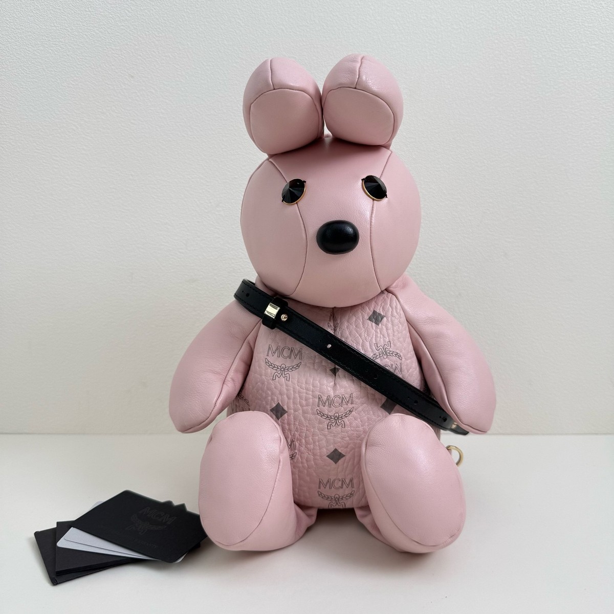 MCM Pre-Owned Authentic Backpack Pink Free Tracked Shipping  display picture 2