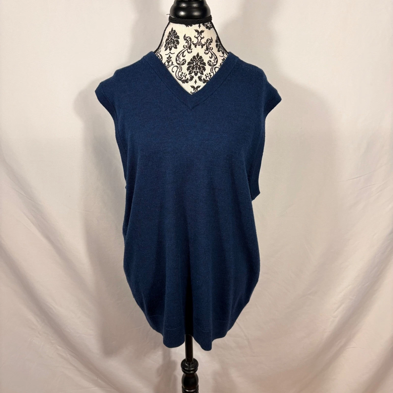Turnbury Mens Blue 100% Extra Fine Merino Wool V-Neck Sweater Vest Size Large