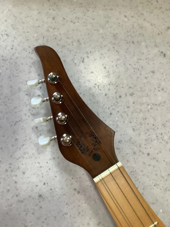 Applecreek Mountain Dulcimer ACD 100 Heart Sound Holes with Gig Bag - Image 4 of 4