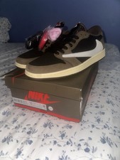 Nike Air Jordan 1 Low OG SP TRAVIS SCOTT size 13 Black Red Mocha. CQ4277-001.