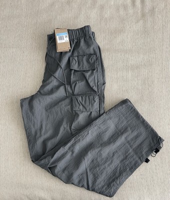Men's Sz Medium - NWT Nike Sportswear Tech Pack Woven Lined Pant FQ3868-068 Gray