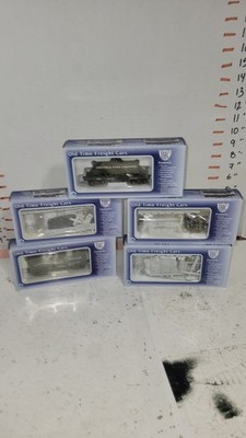 LOT Of 5 HO Scale IHC Old Time  Freight Cars -  See Desc 