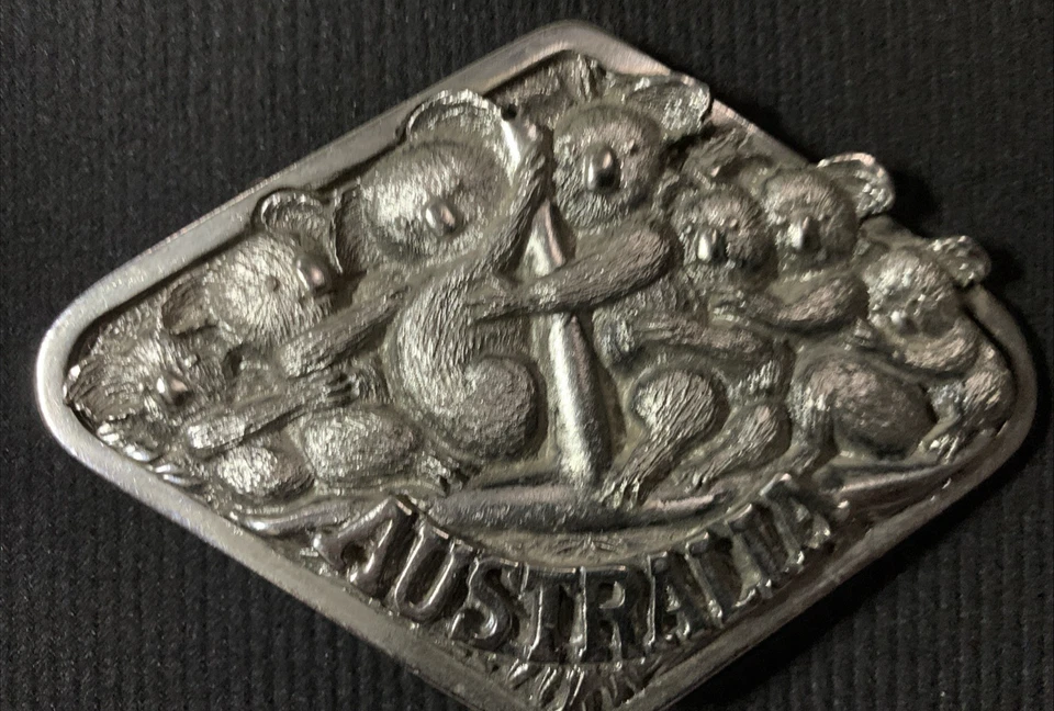 Australian Made Koala Wildlife BELT BUCKLE - with BLACK GIFT BOX - image 3 of 4