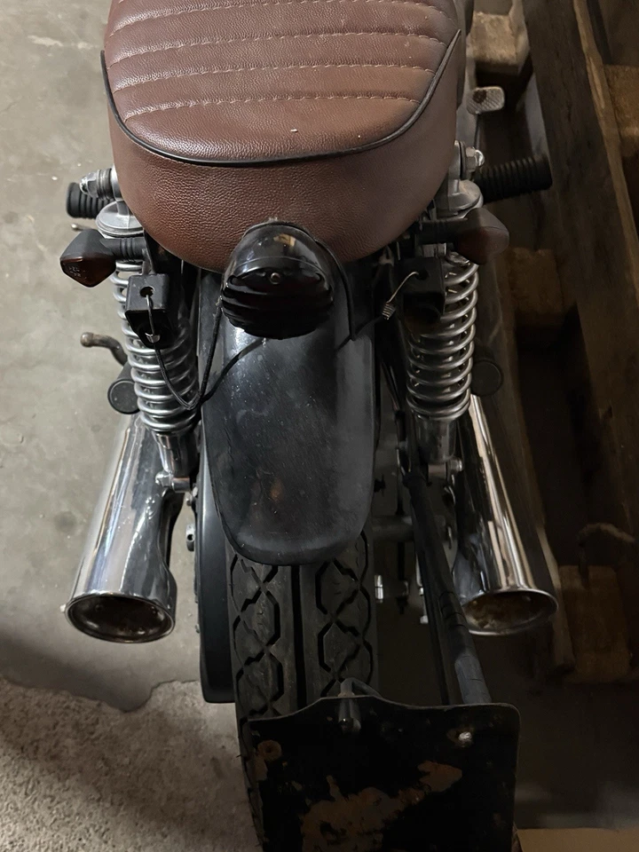 Suzuki GS 450 Café Racer Zum Aufbauen von 1981 - Bild 3 von 4