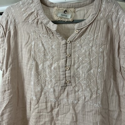 Cupio  Gauze Laced Button Down 1/2 way Woman s Shirt Beige/rose m/l