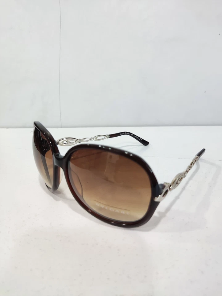 Gafas de sol Bvlgari 8036-B de diseñador de lujo italiano Foto 3 de 4