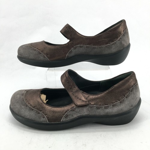 super supportive shoes