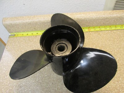 OMC Johnson Evinrude 765182 0765182 13 1/2x15 Aluminum Propeller 13 Spline RH