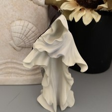 Cracker Barrel Halloween White Resin Ghost Ornament 5  