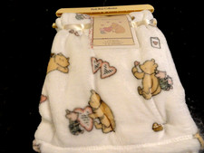 new PLUSH THROW BABY white Blanket Classic WINNIE the POOH Bear Piglet Hearts