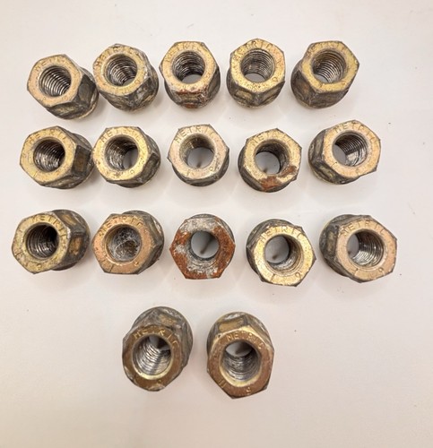 Lot Of 17 Metric Flanged Hex Nuts Dorman 433-512 M12-1.25 X 18mm