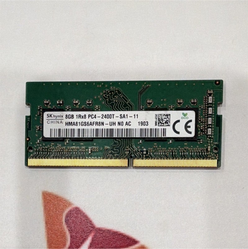 SK hynix 8GB (1x8GB) DDR4 SO-DIMM PC4-2400T 260-Pin HMA81GS6AFR8N-UH