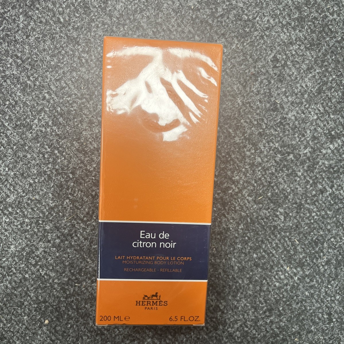Hermes Eau De Citron Noir Moisturising Unisex Body Lotion