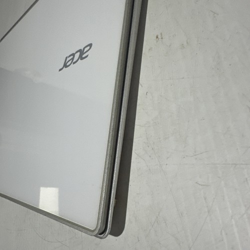 Portátil Acer Aspire S7-392 13" i7-4500u 8 GB RAM 256 GB SSD Windows 10 Home - Imagen 8 de 13