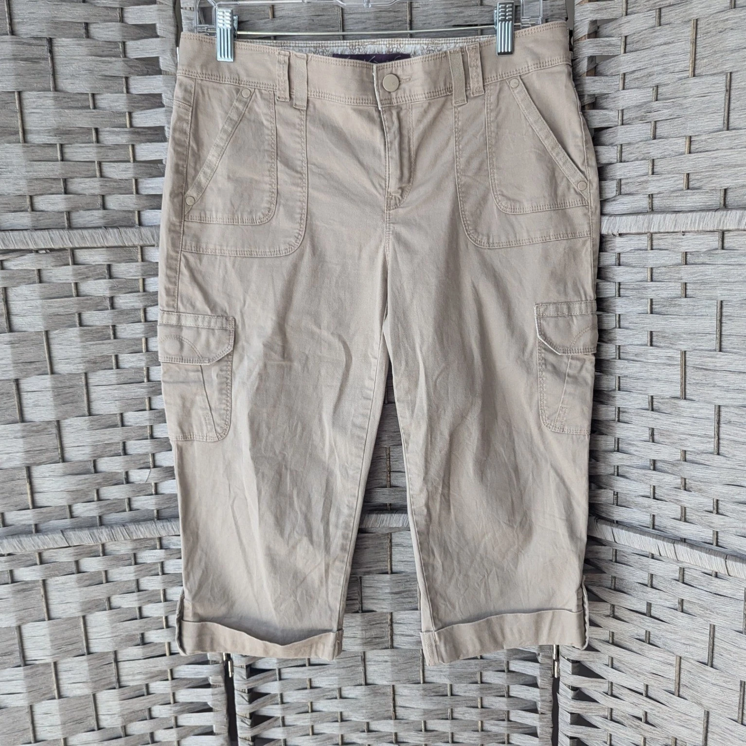 Gloria Vanderbilt Capri Pants Tan Cargo Utility Stretch Womens 6P Casual Modest