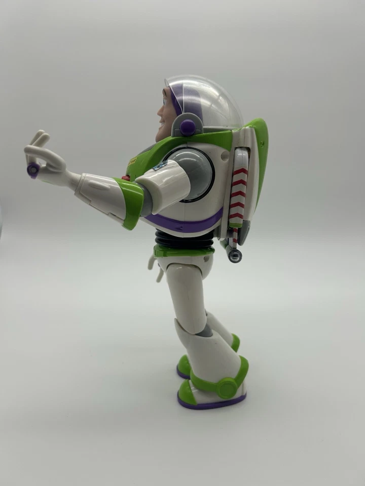 Figura de acción Toy Story Buzz Lightyear interactiva parlante 12" Foto 3 de 4