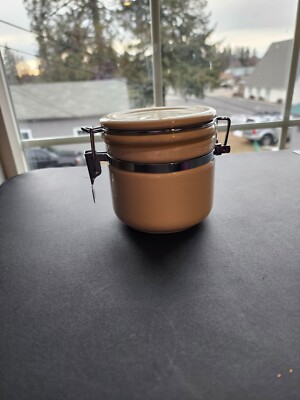 Small Cream Hinge Jar