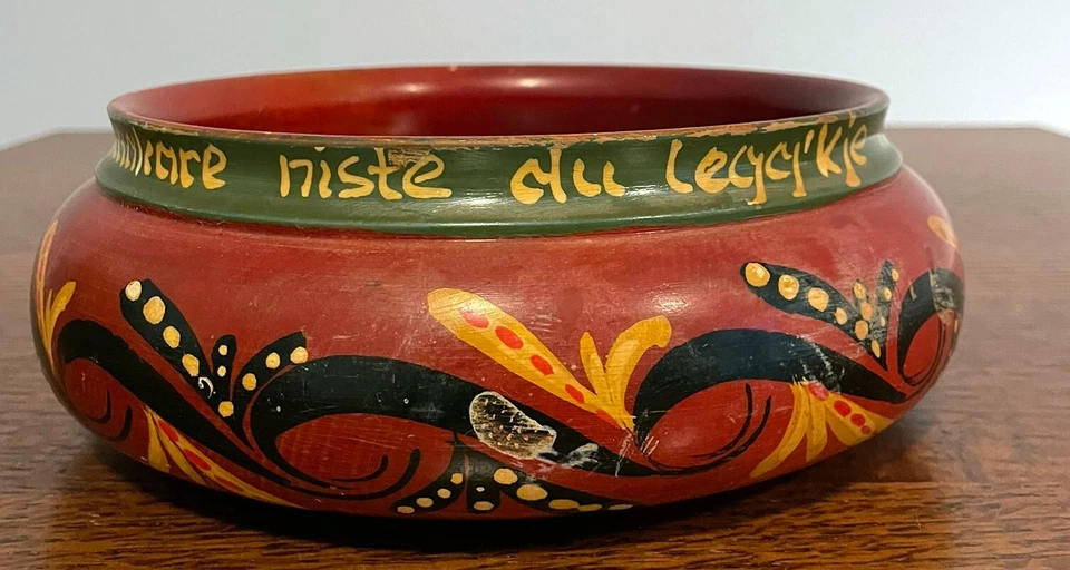 Винтажная норвежская деревянная чаша эля «ølbolle» с ручной росписью надписью розмалинг - Изображение 3 из 4