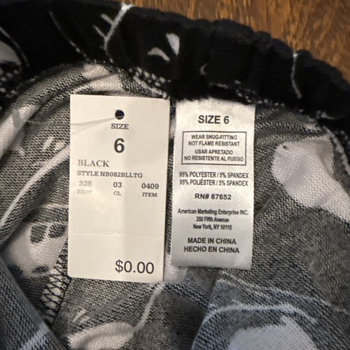 Disney Tim Burton’s The Nightmare Before Christmas Kids Size 6 Pajamas NWT - Picture 13 of 15