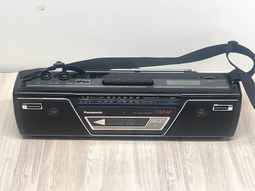 Vintage Panasonic Boombox Cassette AM/FM Radio RX-FM14 Radio Works Read Desc