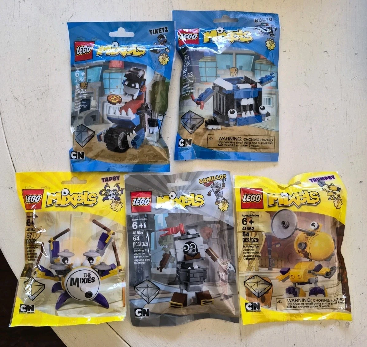Preços baixos em Brinquedos de construção de plástico MIXELS LEGO
