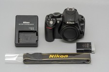Nikon D3100 14.2MP DSLR Kamera 13673 Auslösungen