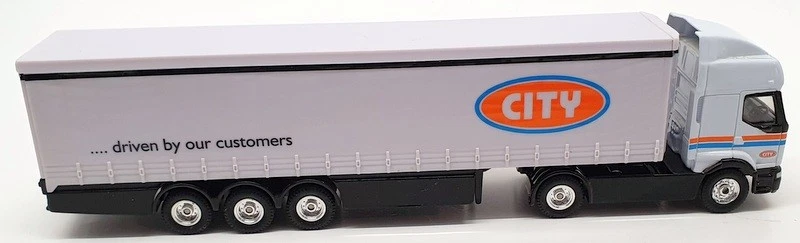 Corgi 1/64 Scale TY86903 - Renault Premium Curtainsider City - Image 3 of 4