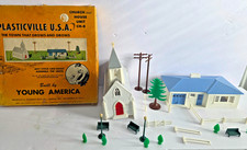 Plasticville CH-8 Church and House Set Complete Model Kit O Guage