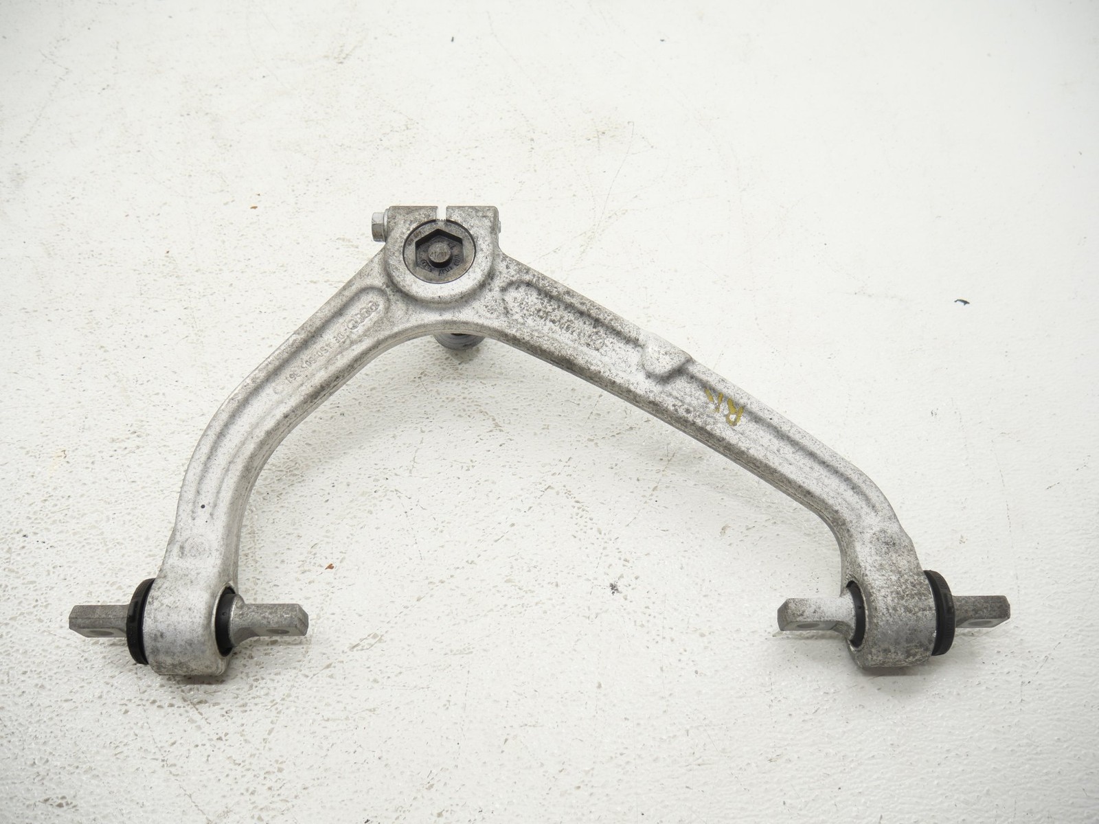 Audi R8 Plus Spyder 2017-2018 Rear Right Upper Control arm P/N 4S0505362