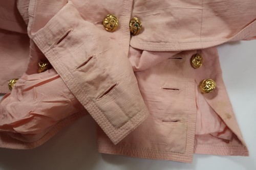 Vintage CHANEL Boutique Pink Cropped Silk Blazer Jacket Clover buttons Small 2 4 - Picture 10 of 24