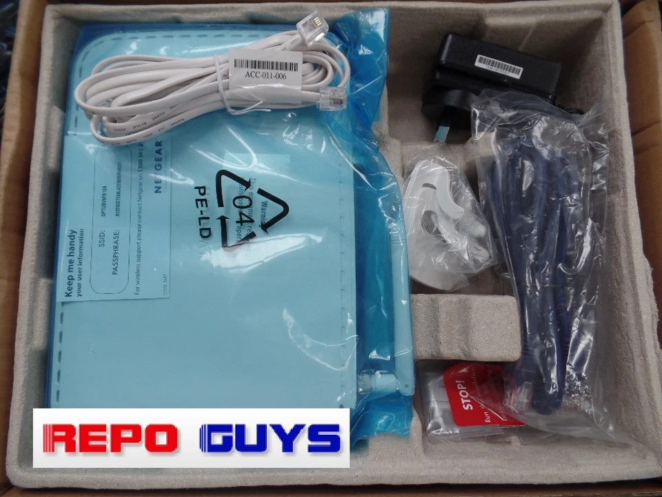 NETGEAR Wireless Cable Voice Gateway EMTA CVG824G v3 w/ All Accessories - Image 2 of 2