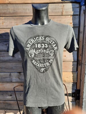 Lucky Brand Mens Tshirt C.F. Martin & Co. Guitar Pick Faded Gray Doublesided Sin