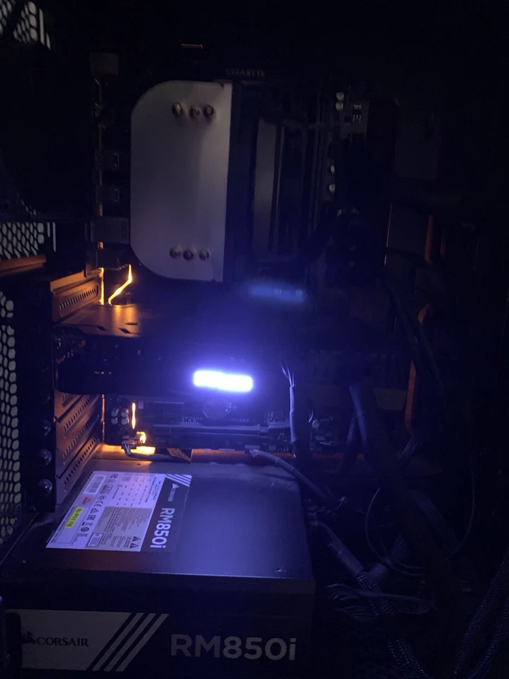 Custom Desktop Gaming PC i7-7700K 16GB 240GB 500GB M.2 SSD NVIDIA RTX 2070 8GB - Image 2 of 4