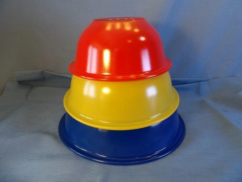 Vintage LOT 3 Large Mixing Bowls Pyrex Moody Blues Set 322 323 325