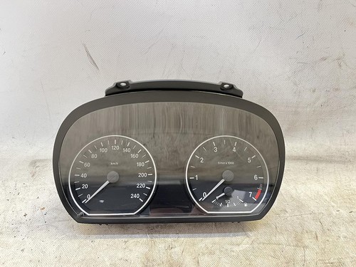 BMW 1er E81 Kombiinstrument 916681301 1,6 Benzin 90 KW , Tacho 102493284