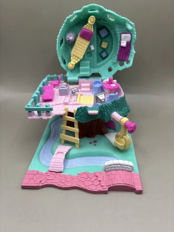 Vintage Polly Pocket 1994 Tree House COMPLETE Bluebird - Image 2 of 4