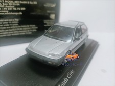 Minichamps  1/43 Honda Civic Coupe Model Honda Civic 1990 Silver