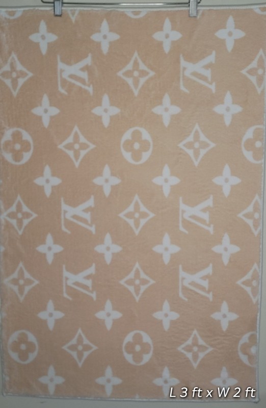 DESIGNER LOGOS All Over Custom Soft / Plush Fluffy LIGHT PEACH Area Tuft Rug