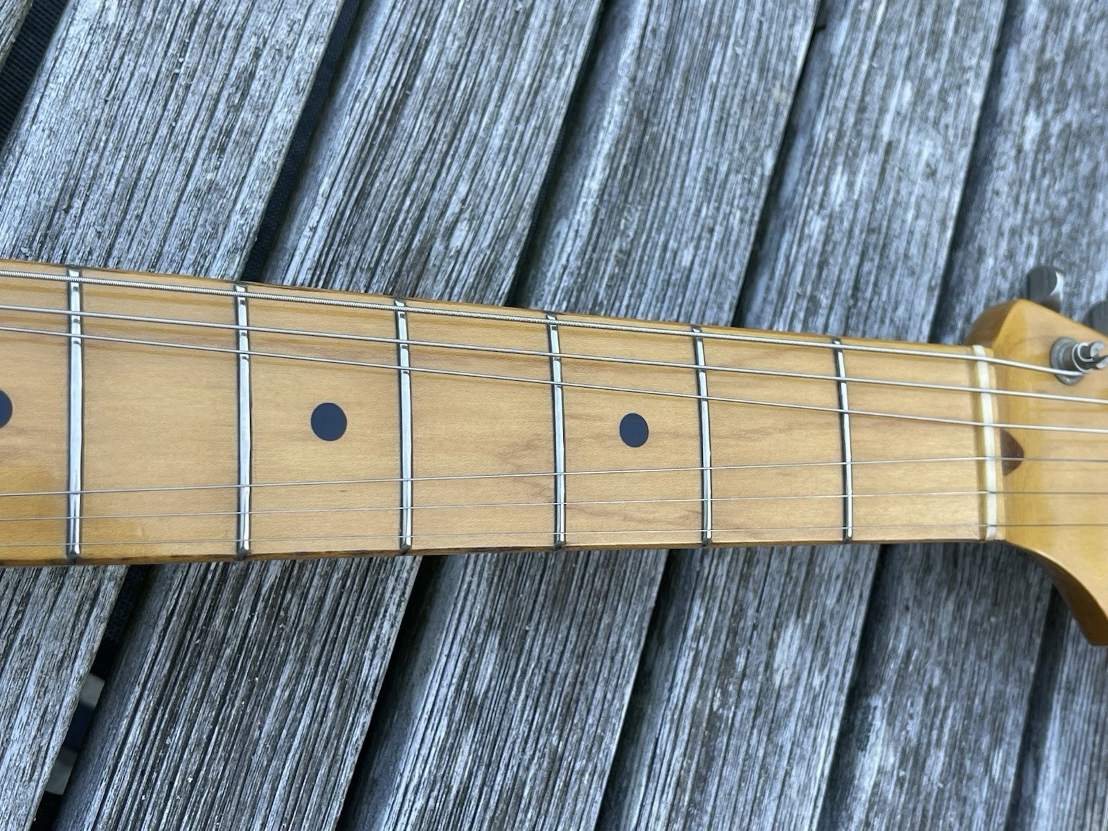 Picture 5 of 24