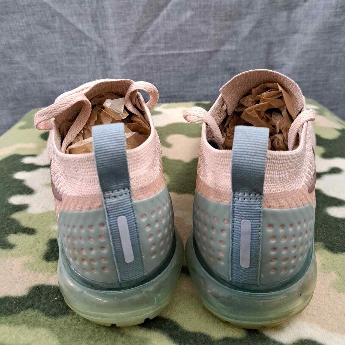Nike Air VaporMax Flyknit 2 Particle Beige Women's Size 8.5 Nike Air VaporMax Flyknit 2 Particle Beige Women's Size 8.5