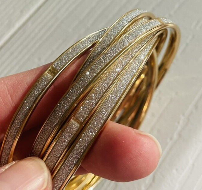 Steve Madden Six Interlocking Bangle Bracelets Go… - image 12