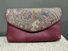 Vintage Wallet Burgundy Tapestry Look Snap in Coin Purse  Key Ring in EUC