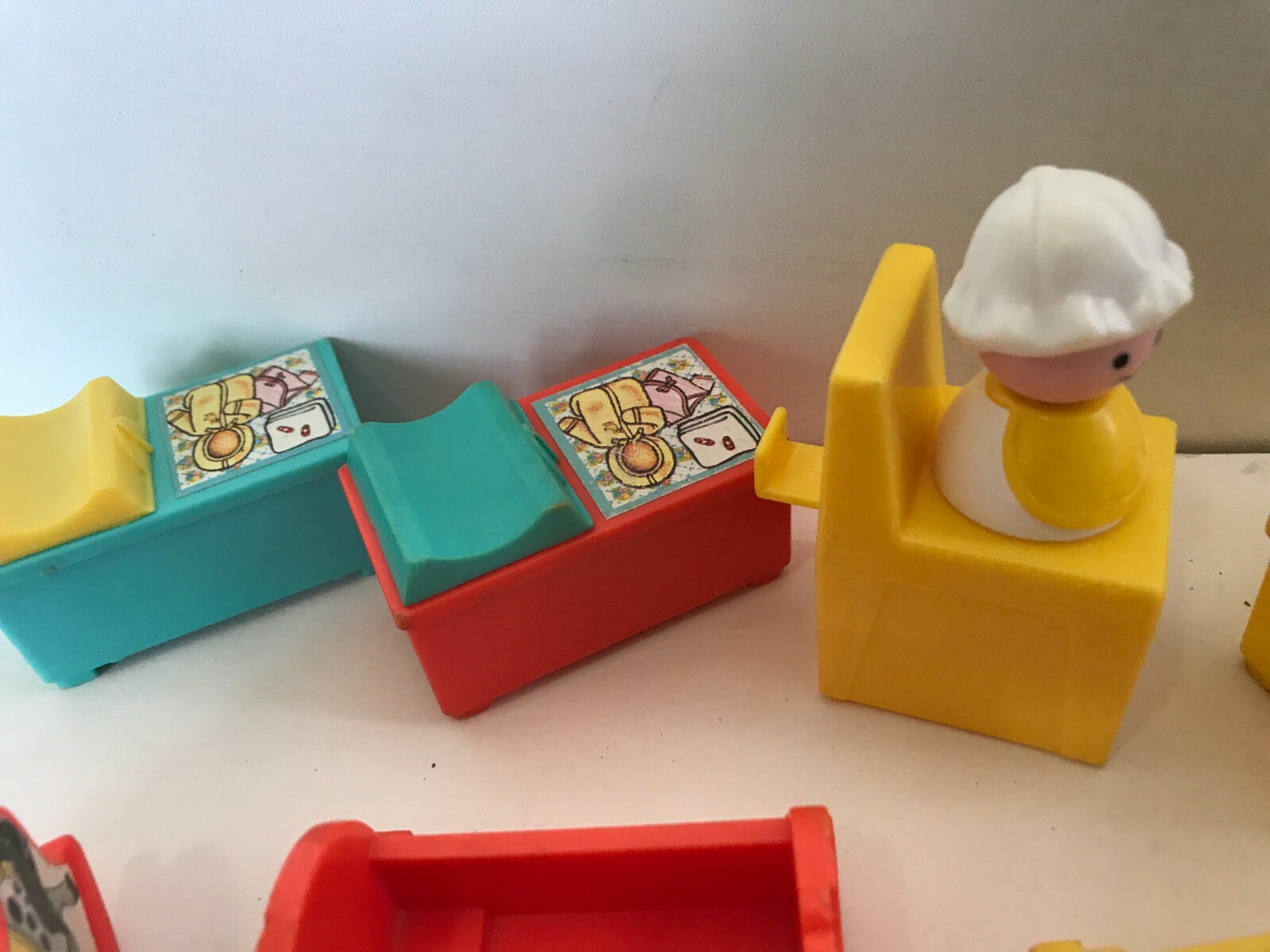 fisher price little people furniture