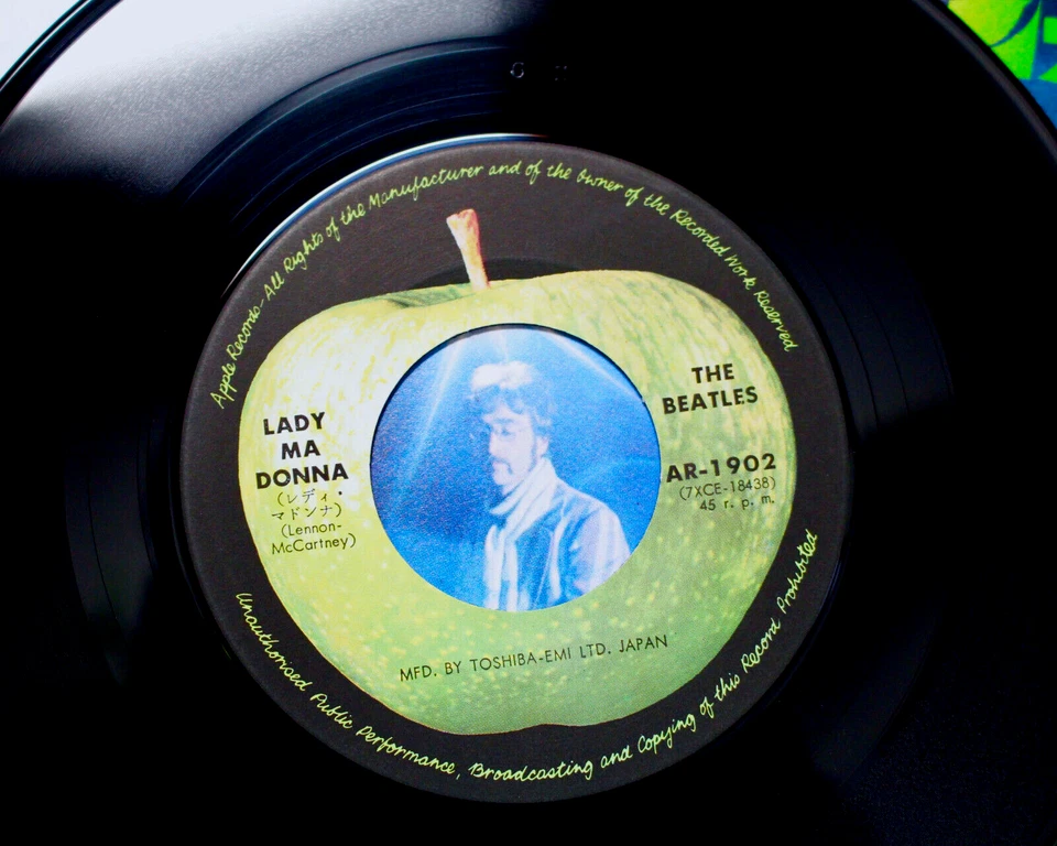 PRISTINE ORIGINAL 1968 THE BEATLES 7"  VINYL 45 INNER LIGHT GEORGE HARRISON NM - Image 3 of 4