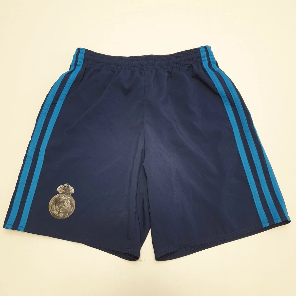 Adidas a16 online