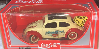 Solido Coca Cola 1/18 Scale VW Coccinelle 1958. Cream/Red. Rare. M