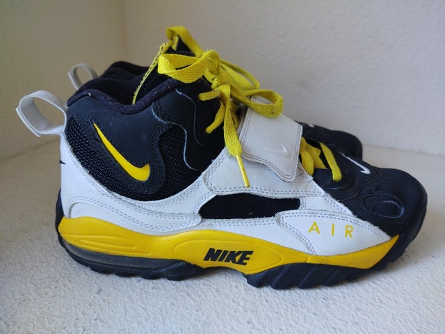 nike air turf shoes