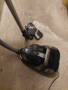 Rowenta Silence Force Cyclonic Beutelloser Staubsauger - SELBSTABHOLUNG KONSTANZ